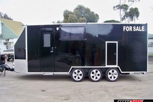 enclosed trailer / camper