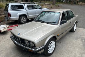 1984 BMW 3 Series E30