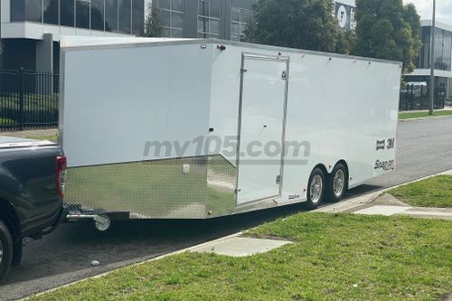 Enclosed car trailer 2018 