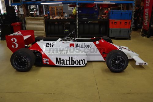 1985 March  85B - Formula 3000