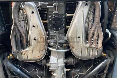 1969 Porsche  2.0L MFI engine 