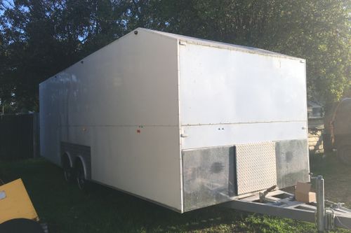 2003 Misc enclosed Trailer used for 