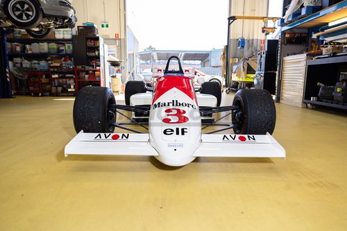 1985 March  85B - Formula 3000