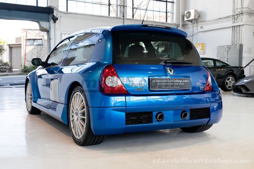 2003 Renault Clio V6 Phase 2