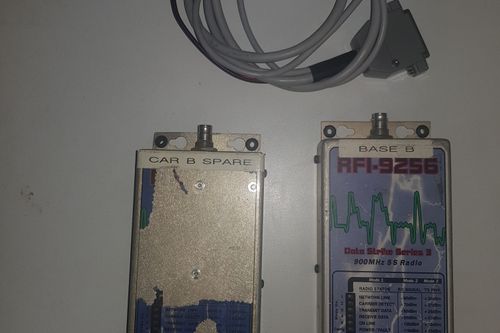 Motec RFI 9256 telemetry radio pair