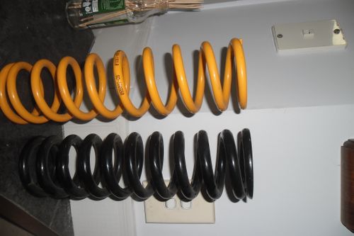 Wanted  300 or 12" x 65 or 2.5" springs 