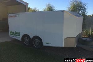 5 kart enclosed trailer