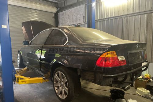 2000 BMW 3 Series Drift racer plus car trailer