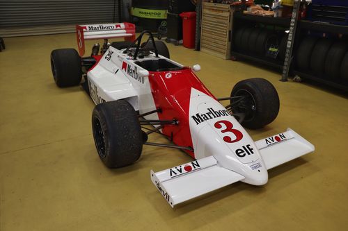 1985 March  85B - Formula 3000