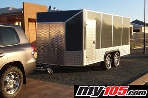 2012 fully enclosed trailer