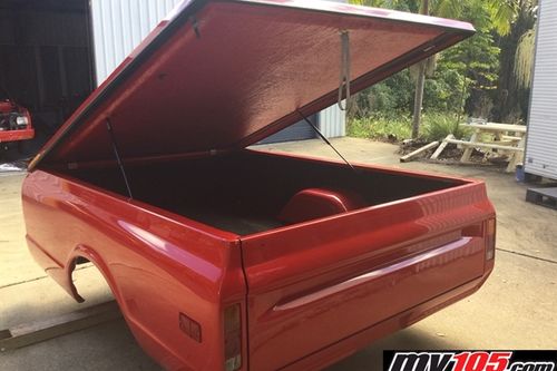 1968-72 C10 TRUCK BED + EXTRAS