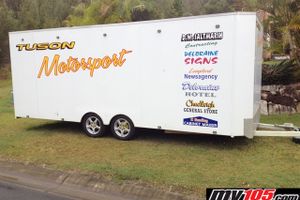 fully enclosed trailer