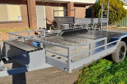 5m Drive Over Guard Trailer with Beaver Tail