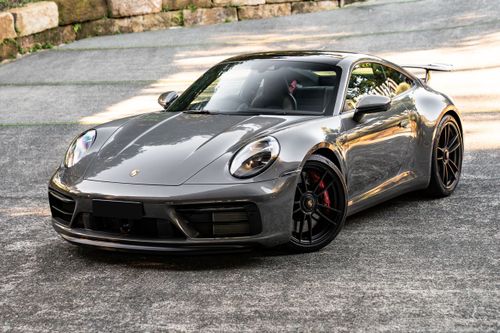 2023 Porsche 911 GTS