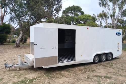 Enclosed  car trailer
