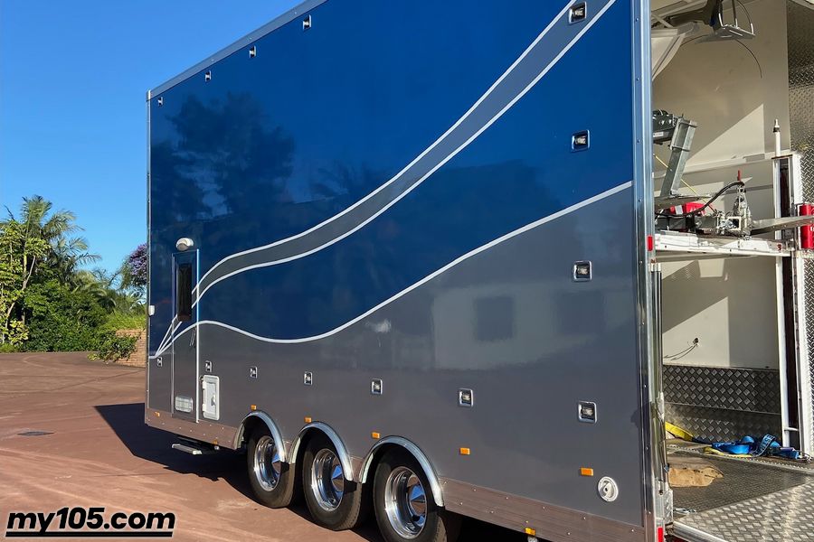 2017 Grant Engineered Fully enclosed trailer