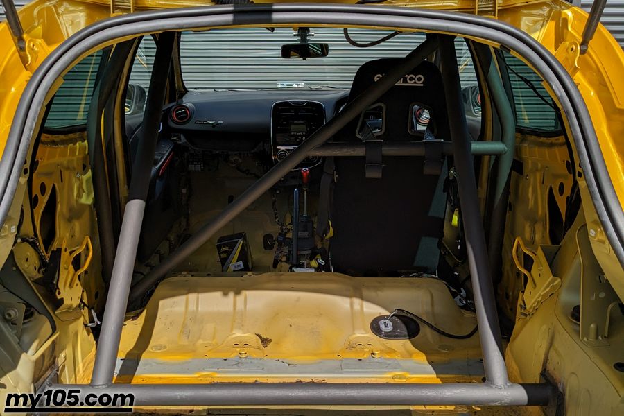 2014 Renault Clio track car