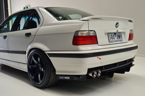 1996 BMW 318i E36 Sedan